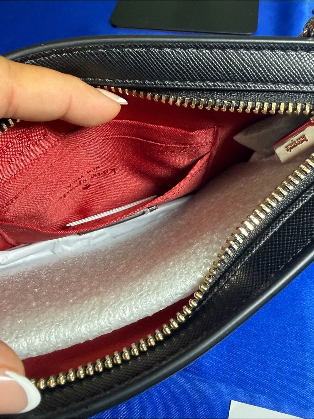 Kate Spade Madison Lip Pochette Shoulder Bag with Gold Shoulder Strap